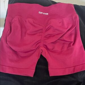 Dfyne original berry impact shorts medium